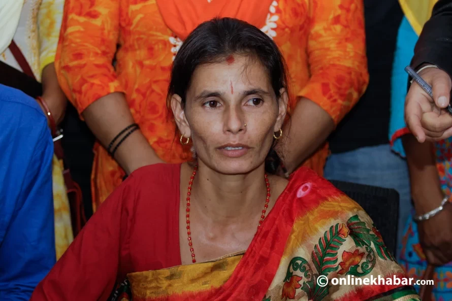 डीएनए परीक्षणका लागि निर्मलाकी आमाले दिइन् रगतको नमूना