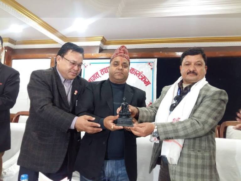 सुर्खेतलाई नेतृत्व गर्न आग्रह