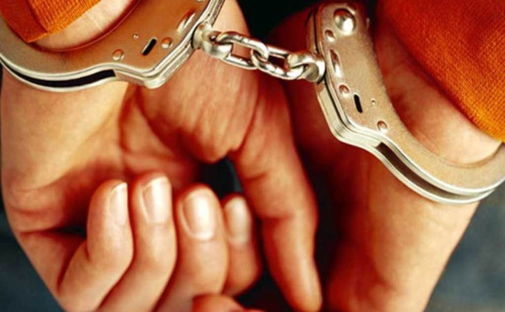 स्रोत नखुलेको ८५ लाख ५६ हजार रकमसहित काठमाडौंबाट तीन जना पक्राउ