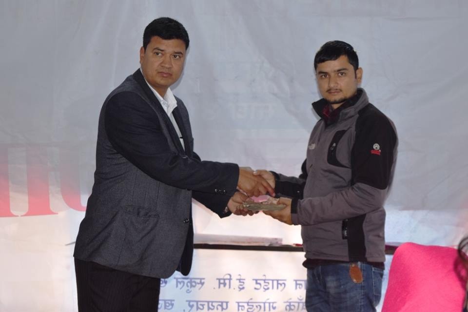 अरुणोदय माविद्वारा बुद्धिमानलाई सहयोग