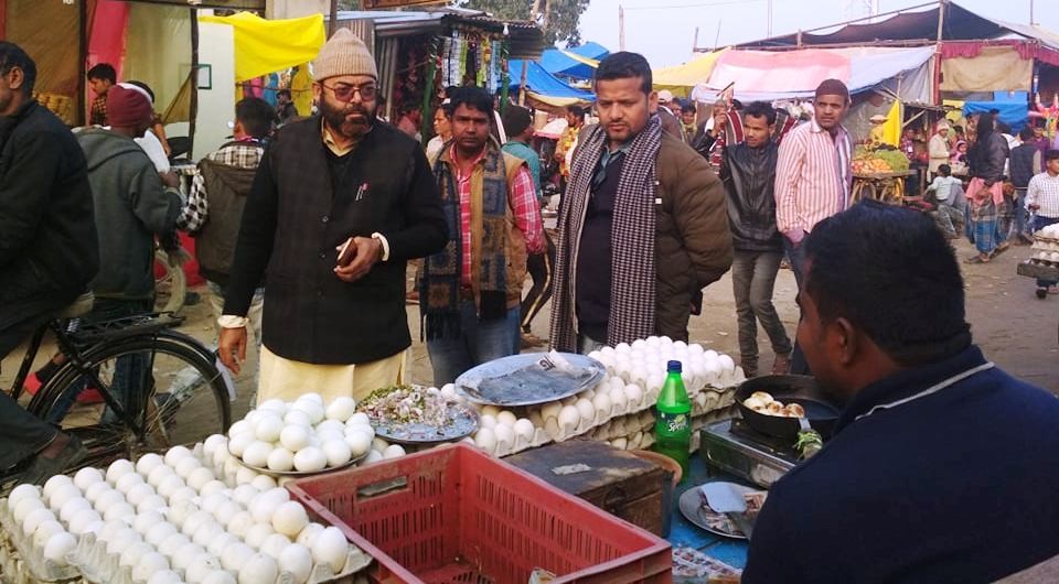 सेतोअण्डा खुलेआम बिक्रि, प्रशासन उदासिन