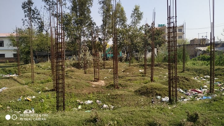 अलपत्र पूर्वाधार, उदासीन नगर