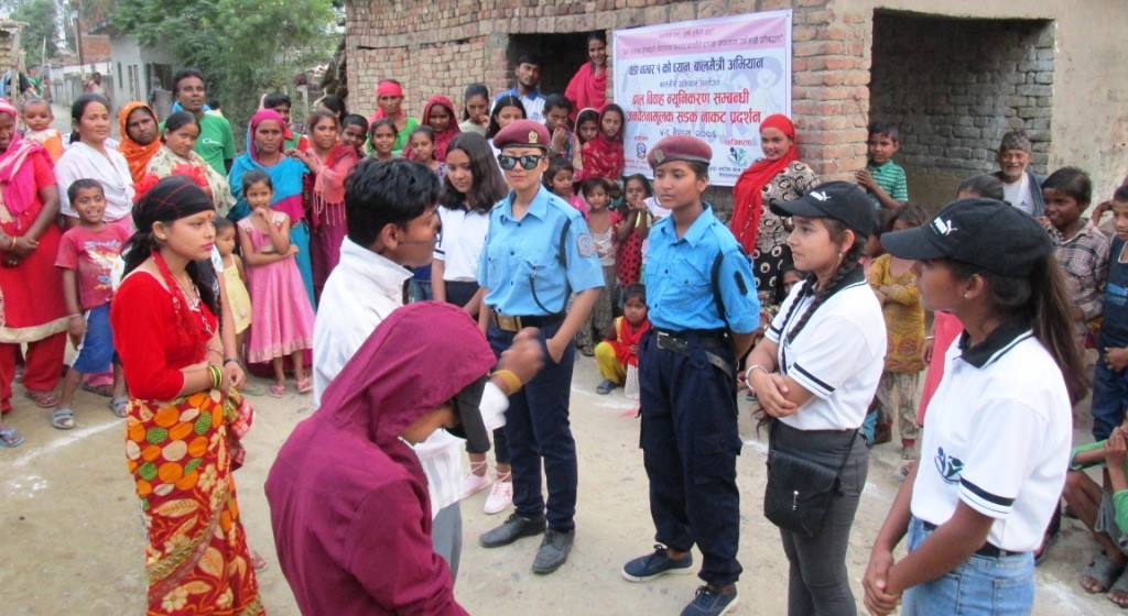 बालविवाह विरुद्ध सडक नाटक प्रर्दशन