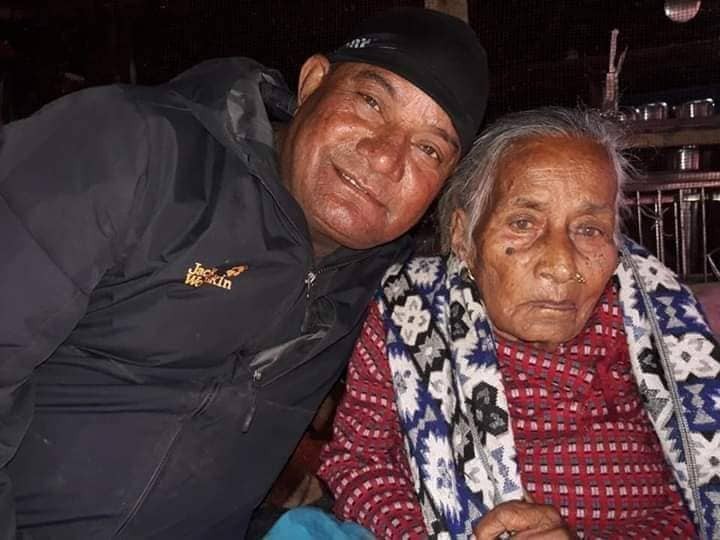 काँग्रेस नेता मल्ललाई मातृ शोक