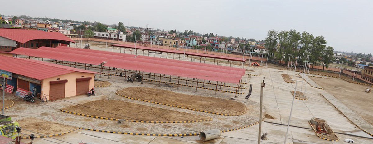 १५ महिनामा सक्नुपर्ने काम चार वर्षसम्म अधुरै