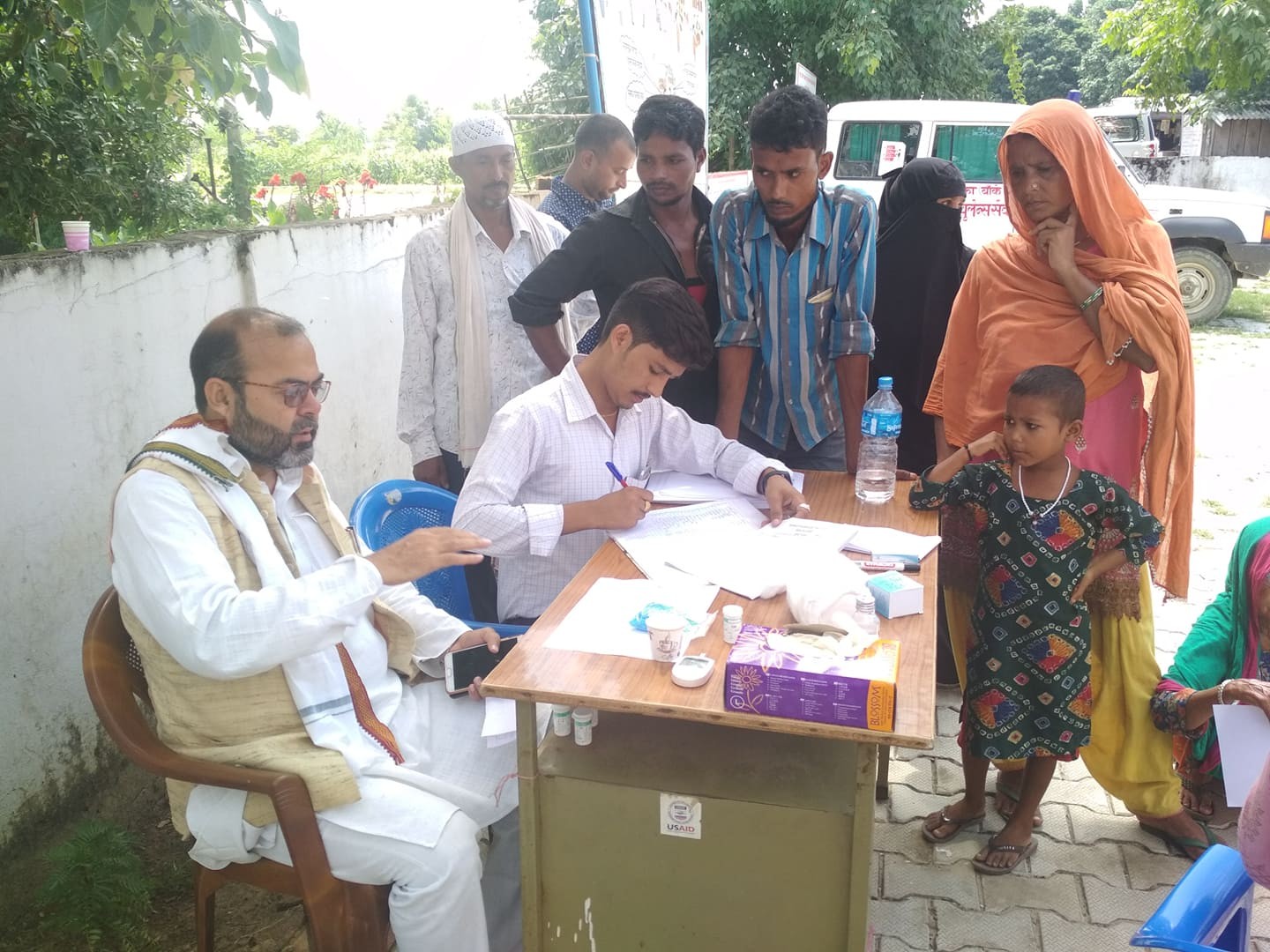 नरैनापुरमा निःशुल्क स्वास्थ्य शिविर