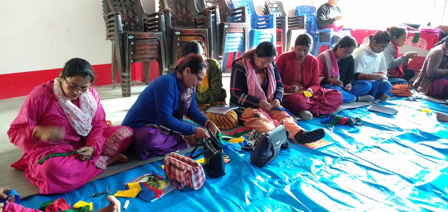 शैक्षिक सामाग्री निर्माण सम्बन्धि शिक्षकलाई प्रशिक्षण