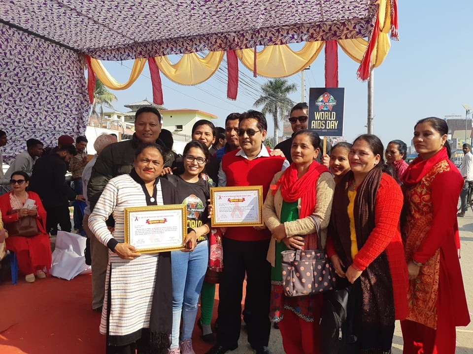 डाक्टर रिसाल र जयकला सम्मानित