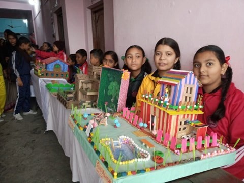 आर्दश माविमा विद्यार्थीको शैक्षिक प्रर्दशन