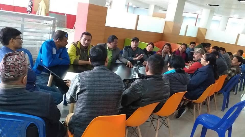 उवासंघको निर्वाचन: वार्ता टोली गठन