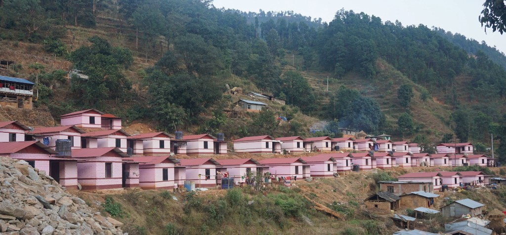 चिटिक्क झ्याडी बस्तीः नयाँ घरमा माझी