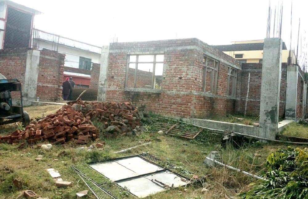२ करोड ८७ लाखको भवन वेवारिसे