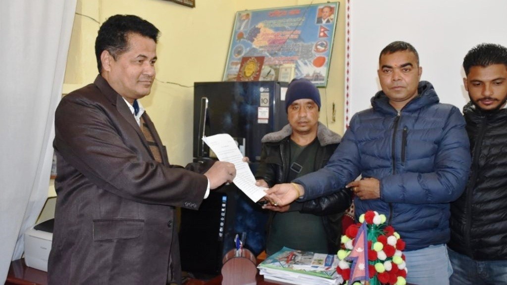 अस्पतालका विरूद्ध कडा आन्दोलनको चेतावनी