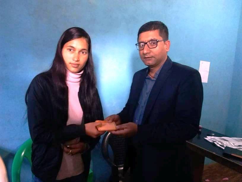 पत्रकार शर्माको परिवारलाई शिवाकोटीको सहयोग