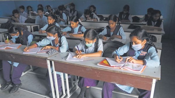 एसईई वैशाख ९ गतेदेखि, दुई महिना पढ्ने समय दिएर परीक्षाको समयतालिका सार्वजनिक गरिदैं