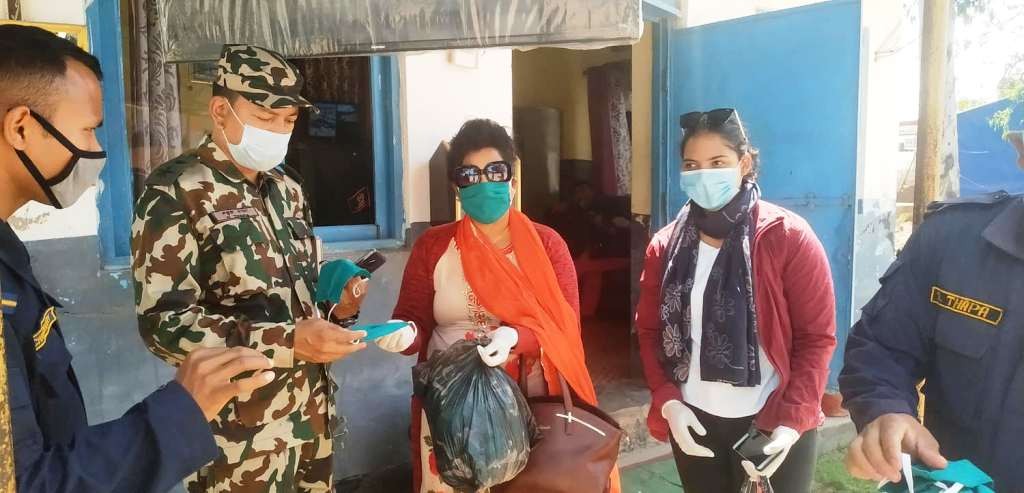 दशगजामा माक्स बाड्दै पूर्णतारा फाउण्डेशन