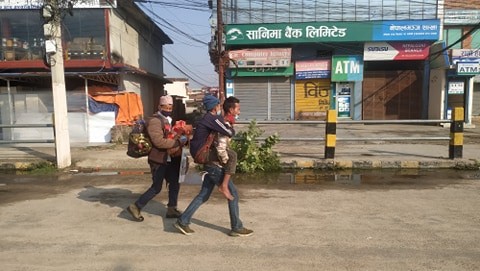 बन्दाबन्दीको ४४ औं दिनः विरामीलाई सास्ती