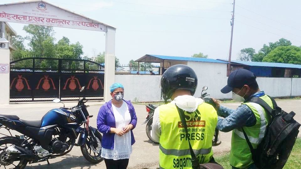 विरामीमैत्री खजुराको आइसोलेसन