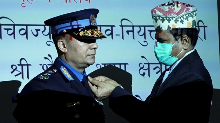 शैलेश थापा क्षेत्रीले लगाए आईजीपीको फूली