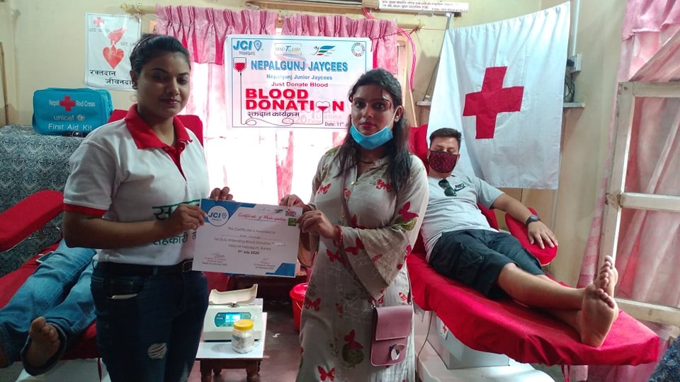 नेपालगन्ज जेसिजद्वारा रक्तदान