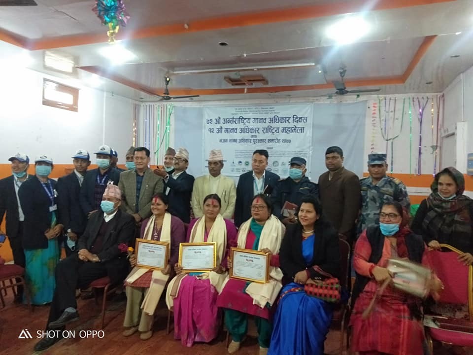 उप्रेतीलाई भजन मानव अधिकार पुरस्कार