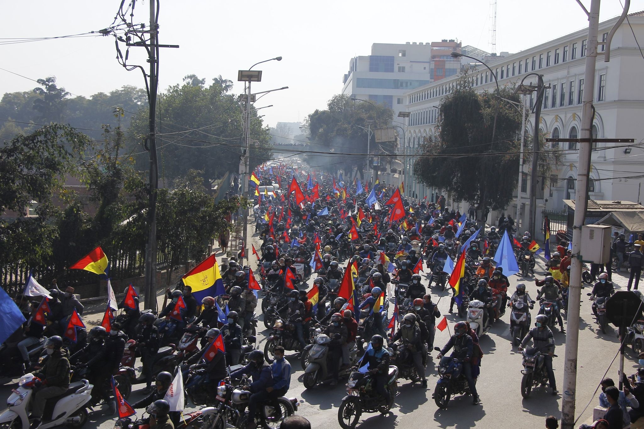 राजसंस्था र हिन्दु राष्ट्रको माग गर्दै र्‍याली