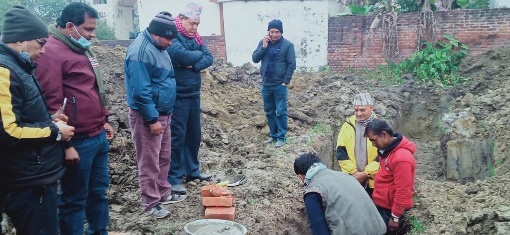 फुल्टेक्रा विद्यालयको ८ कोठे भवनको शिलान्यास