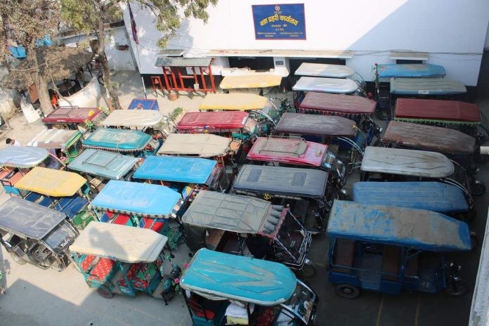 वडा प्रहरीद्वारा ३२ वटा रिक्सा कारबाही