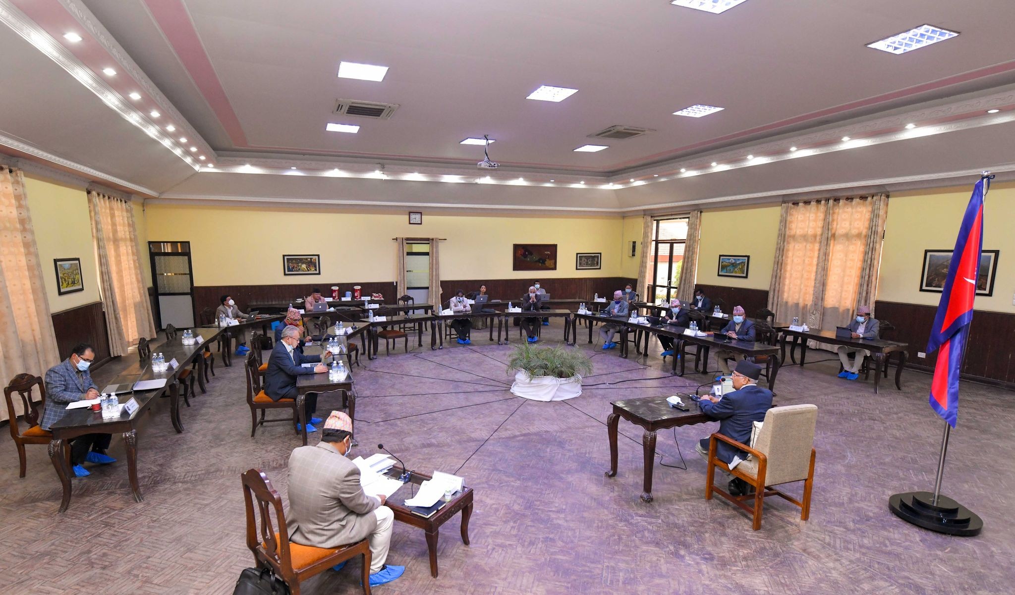 सिंहदरबारमा सीसीएमसीको बैठक जारी, महत्वपूर्ण निर्णय हुने