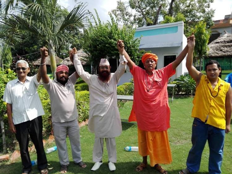 नेपालगन्जमा बुधवार धर्मगुरुहरुद्वारा विशेष पूजा र प्रार्थना गरिदैं