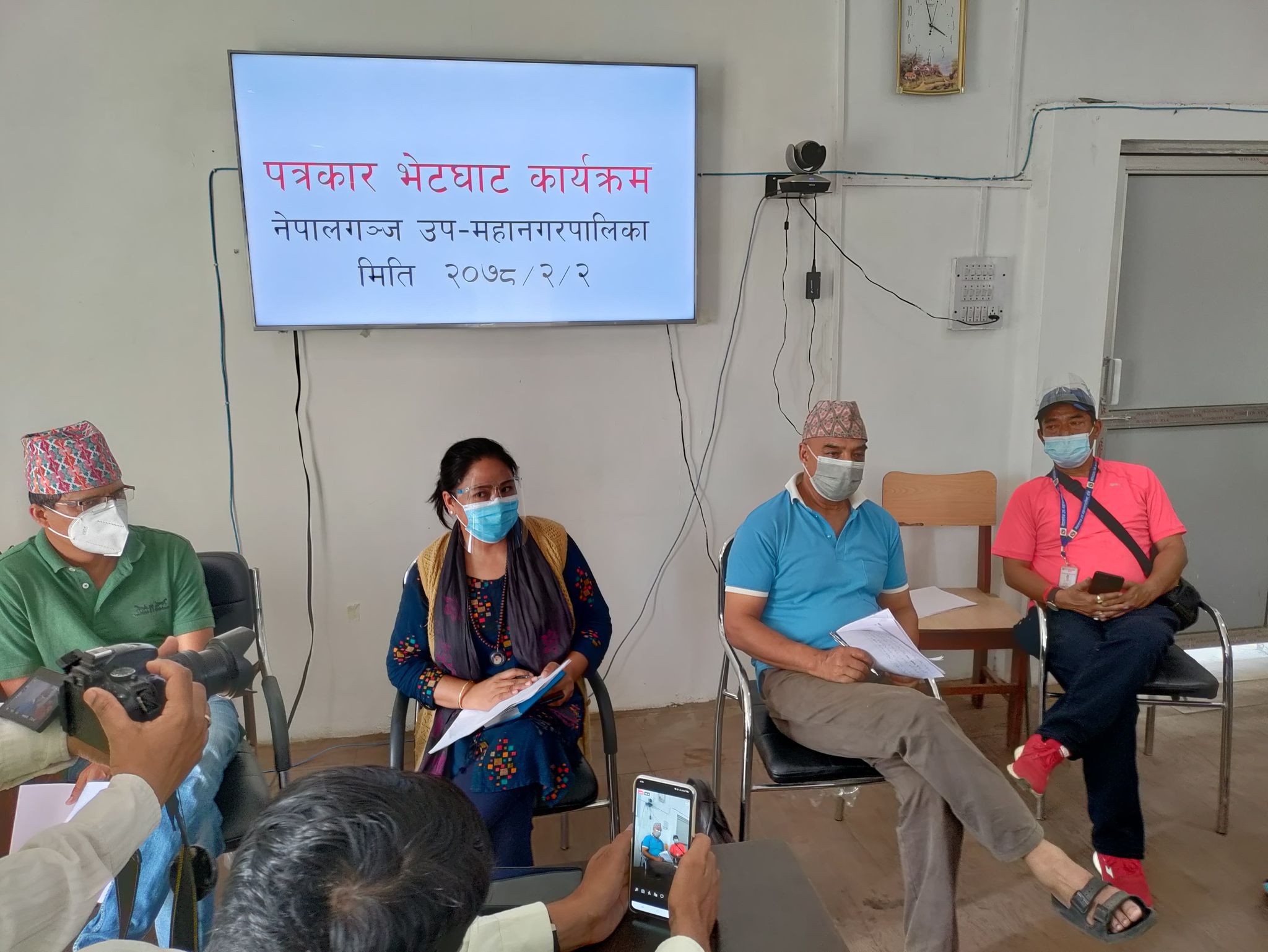 संयमित भएर काम गरौं, अरुलाई पनि काम गर्न दिऔं : मेयर राणा
