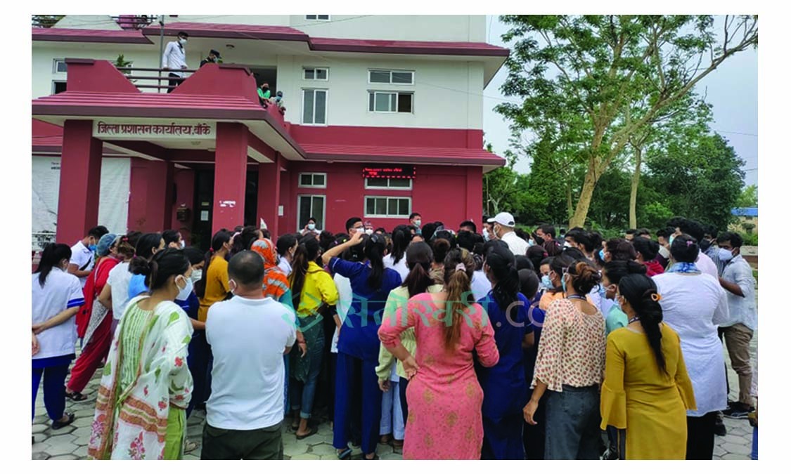 भेरी अस्पतालका चिकित्सक र नर्समाथि आक्रमण गर्नेलाई ज्यान मार्ने मुद्दा