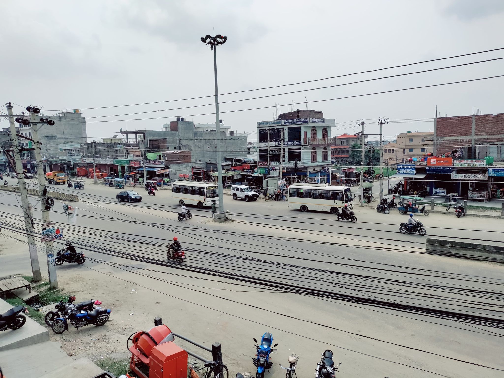 बाँकेमा चल्न थाले सवारी साधन