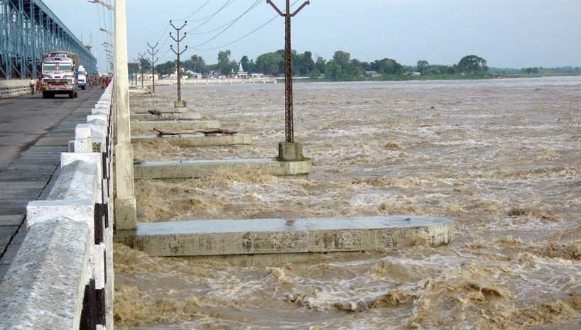 कोशी ब्यारेजका सबै ढोका खोलियो