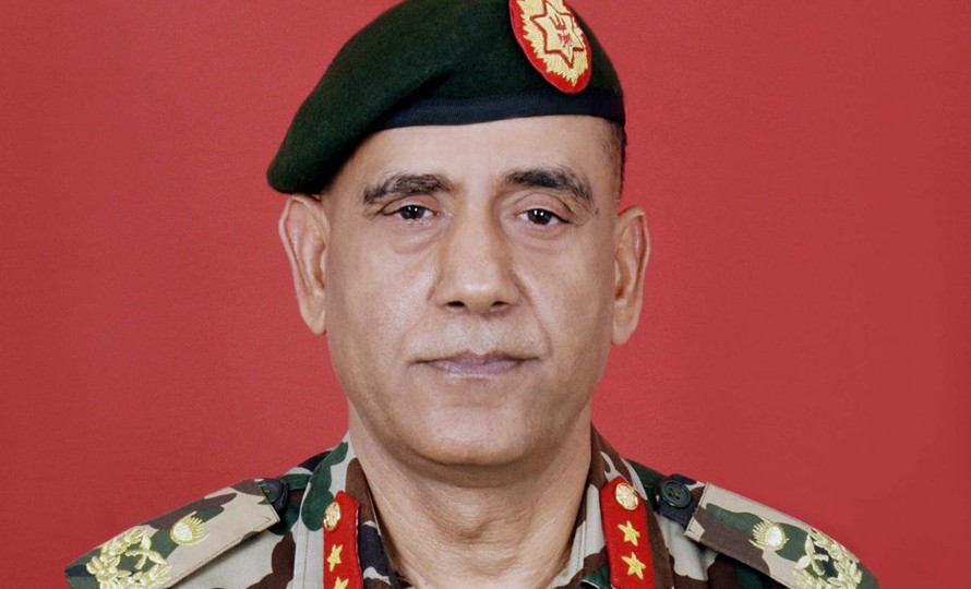 प्रधानसेनापति शर्मा भारत जाँदै