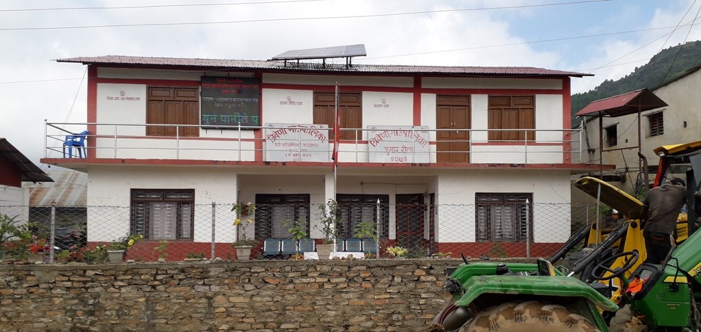स्वास्थ्य सेवा विस्तारमा जोड दिँदै रोल्पाको त्रिवेणी गाउँपालिका