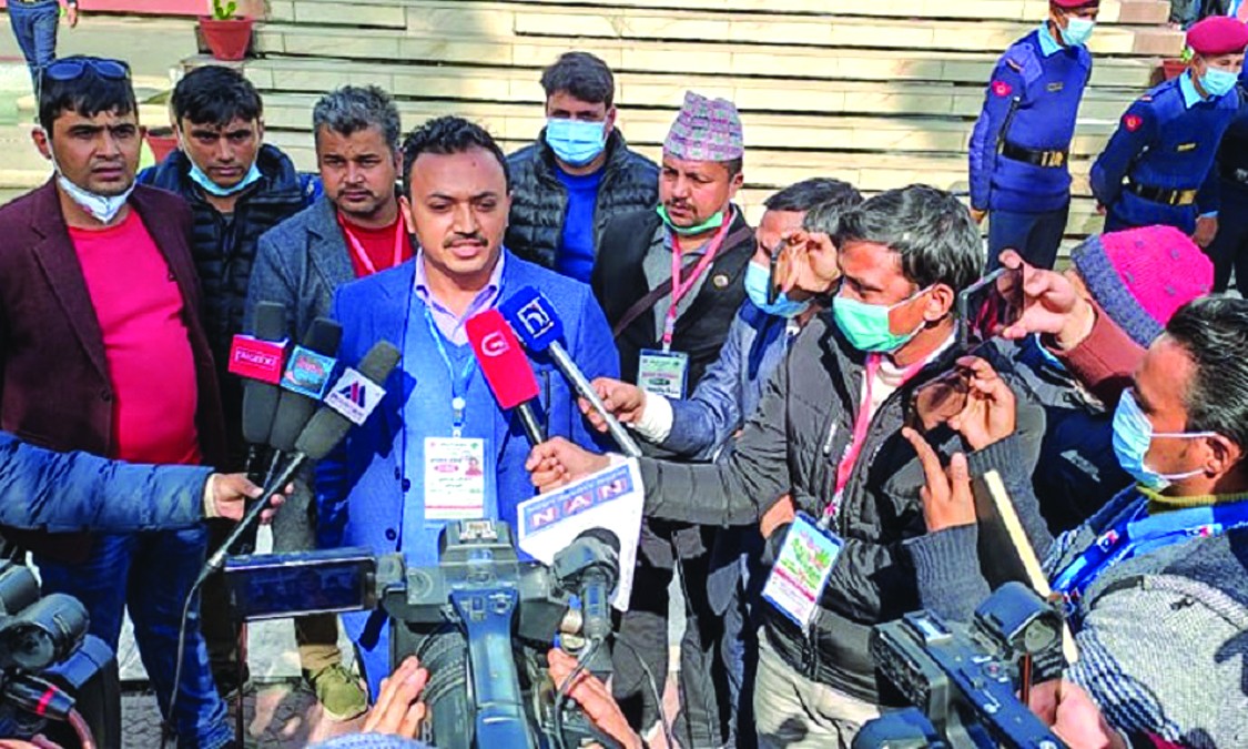 काँग्रेस सभापतिका दावेदार युवराजले उम्मेदवारी फिर्ता लिए
