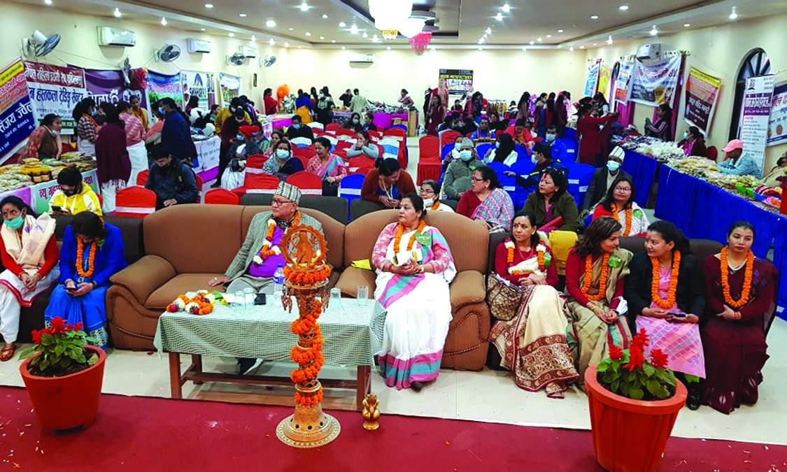 नेपालगन्जमा लुम्बिनी प्रदेशस्तरीय प्रदर्शनी शुरु