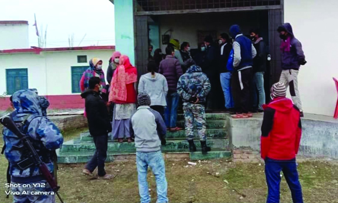 कोरोना विरुद्धको भेरोसेल खोप लगाएर घर हिँडेका लक्ष्मणको केही मिनेटमै मृत्यु