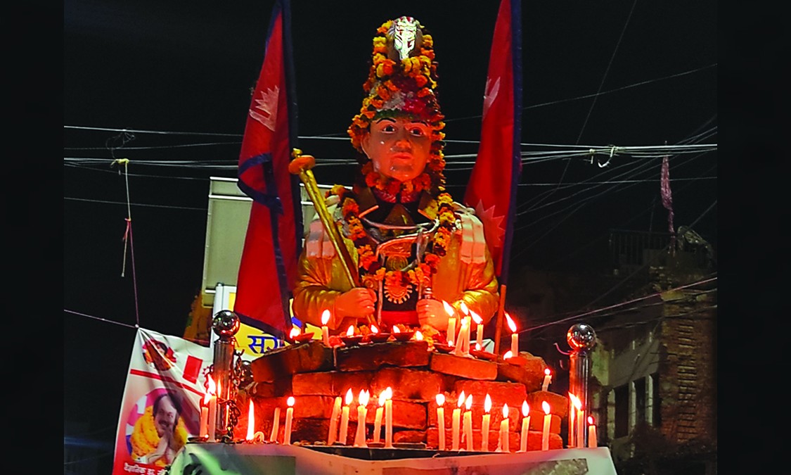 त्रिभुवनको शालिक बचाउन युवाको पहेरेदारी, हटाउन सिडियोलाई ज्ञापन पत्र बुझाउने तयारी