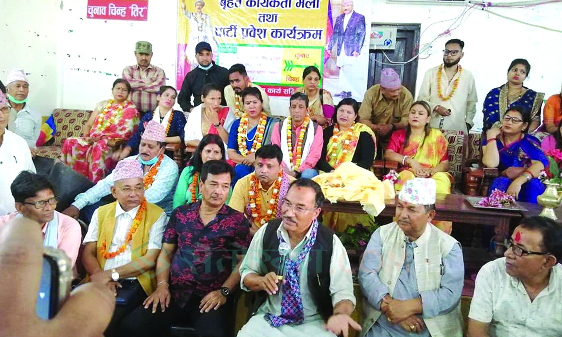 एमालेसँग चुनावी तालमेल, सूर्य चिह्नबाट चुनाव लड्ने : कमल थापा
