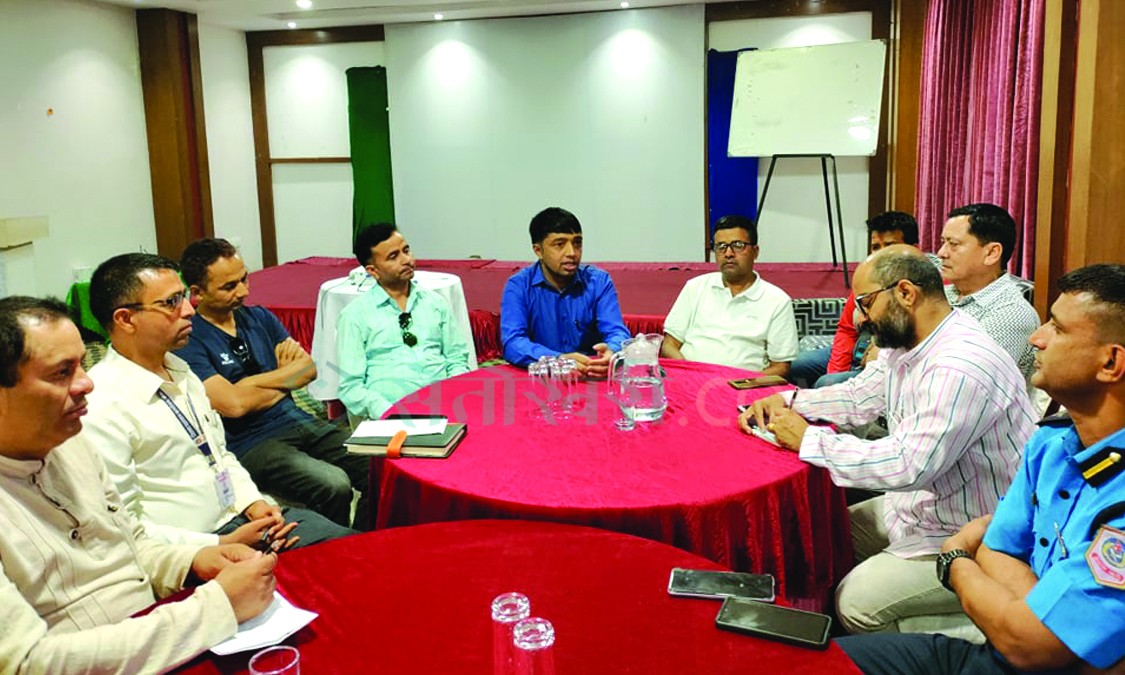 पत्रकारलाई निर्वाचन आचारसंहिता पालना गर्न आग्रह