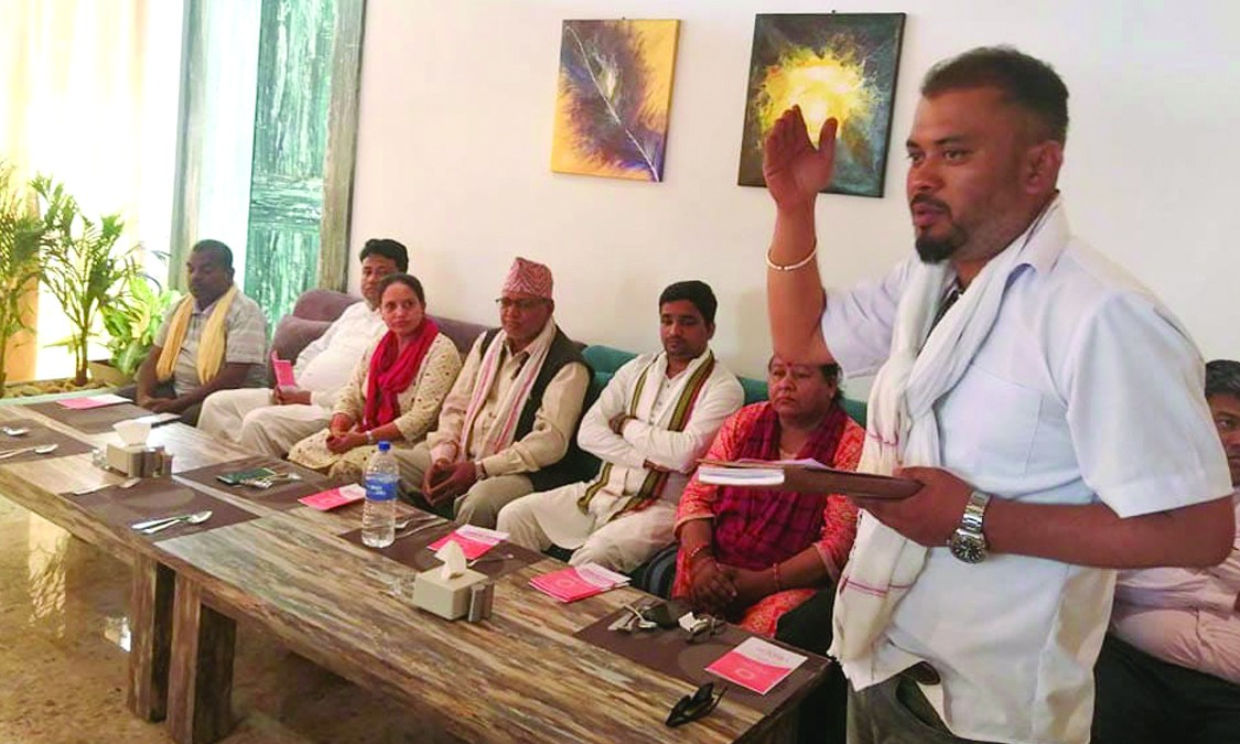 जानकीमा हिमान्सुको प्रतिबद्धता : ड्रपआउट घटाउन छोरीहरूको पढाइमा फोकस