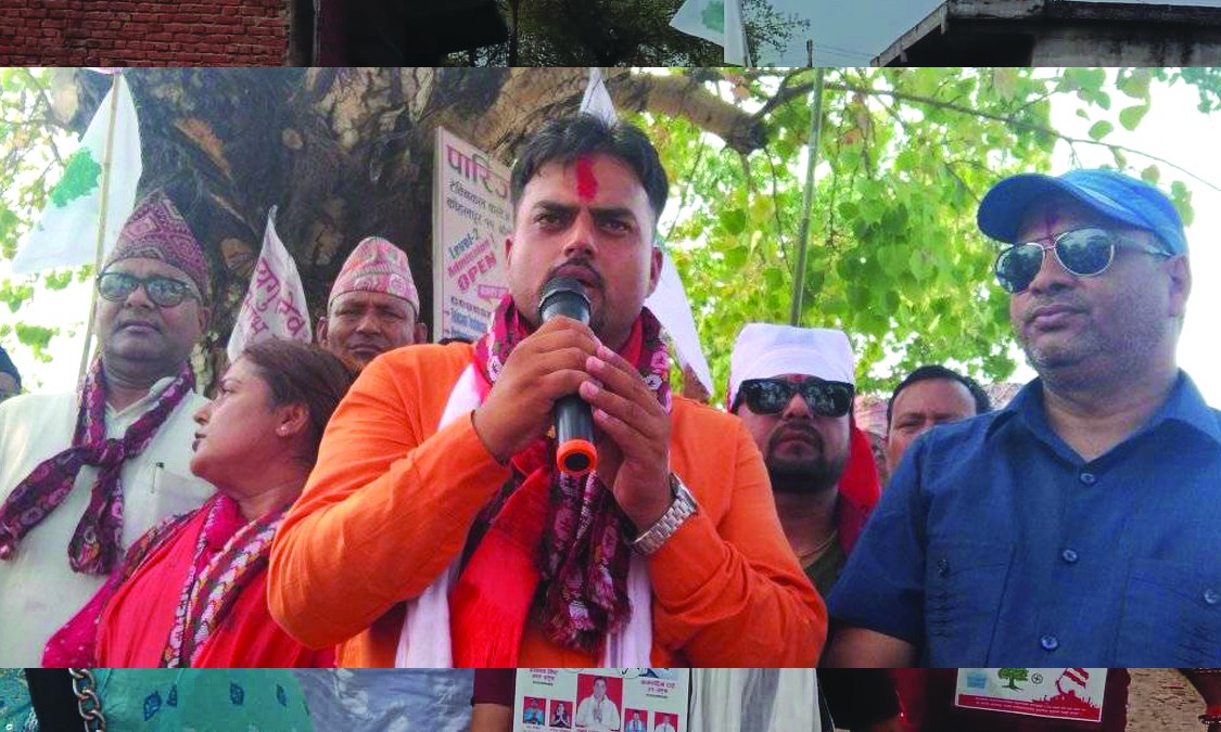 आचार्य र सुवेदी घरदैलो पुग्दा मतदाताले भने–‘सक्षम र जुझारु युवाले कोहलपुर हाँकेको देख्न चाहान्छौं’