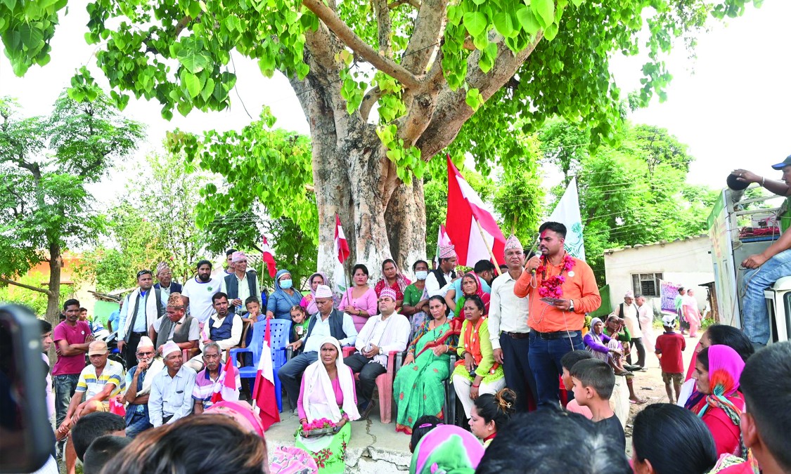 आचार्य र सुवेदीले भने, ‘कोहलपुर १३ मा मानव र वन्यजन्तुबीचको द्वन्द्व अन्त्य गर्दै पर्यापर्यटनमा जोड दिन्छौं’