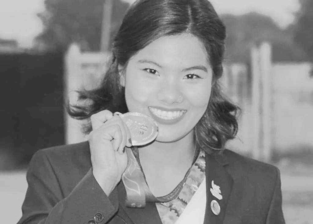 भारोत्तोलनकी स्वर्ण पदक विजेता सञ्जु मृत भेटिइन्