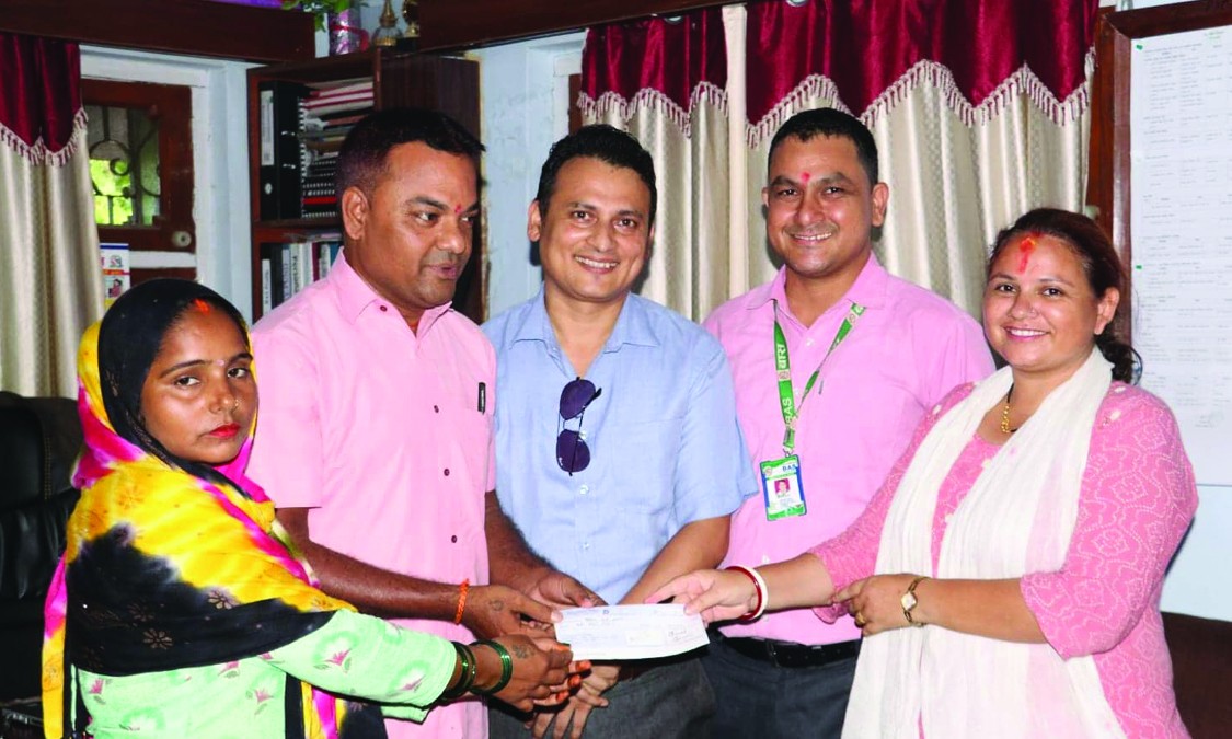 बास नेपालद्वारा क्यान्सर पीडितलाई सहयोग