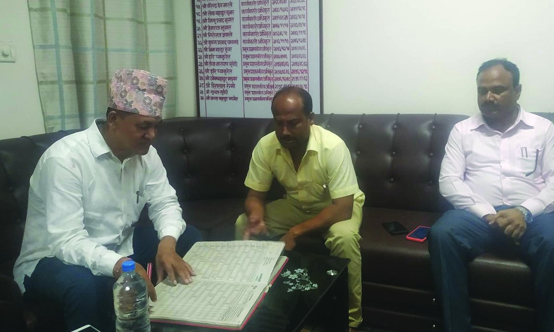 मेयर विष्टको छड्के : शाखा अधिकृतसहित ३२ जना कर्मचारी गयल