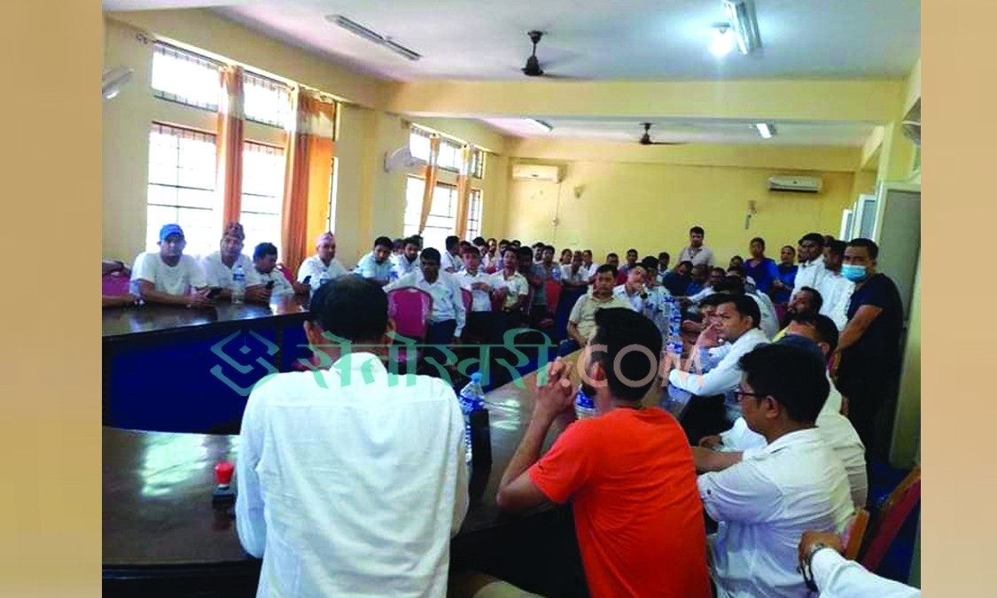 तलब वृद्धिमा विभेद : माग पुरा नभए थप आन्दोलन गर्ने चेतावनी