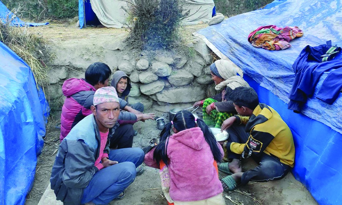 चिसोले मुगुमा पहिरोबाट विस्थापितको बिचल्ली